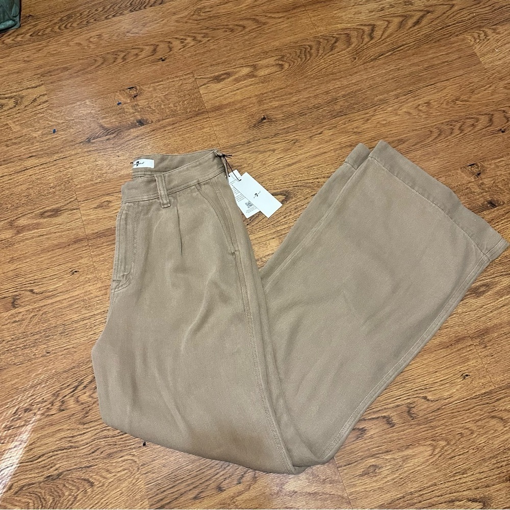 7 For All Mankind Straight Leg Pants in Tan Pleated Trousers size 27 NWT